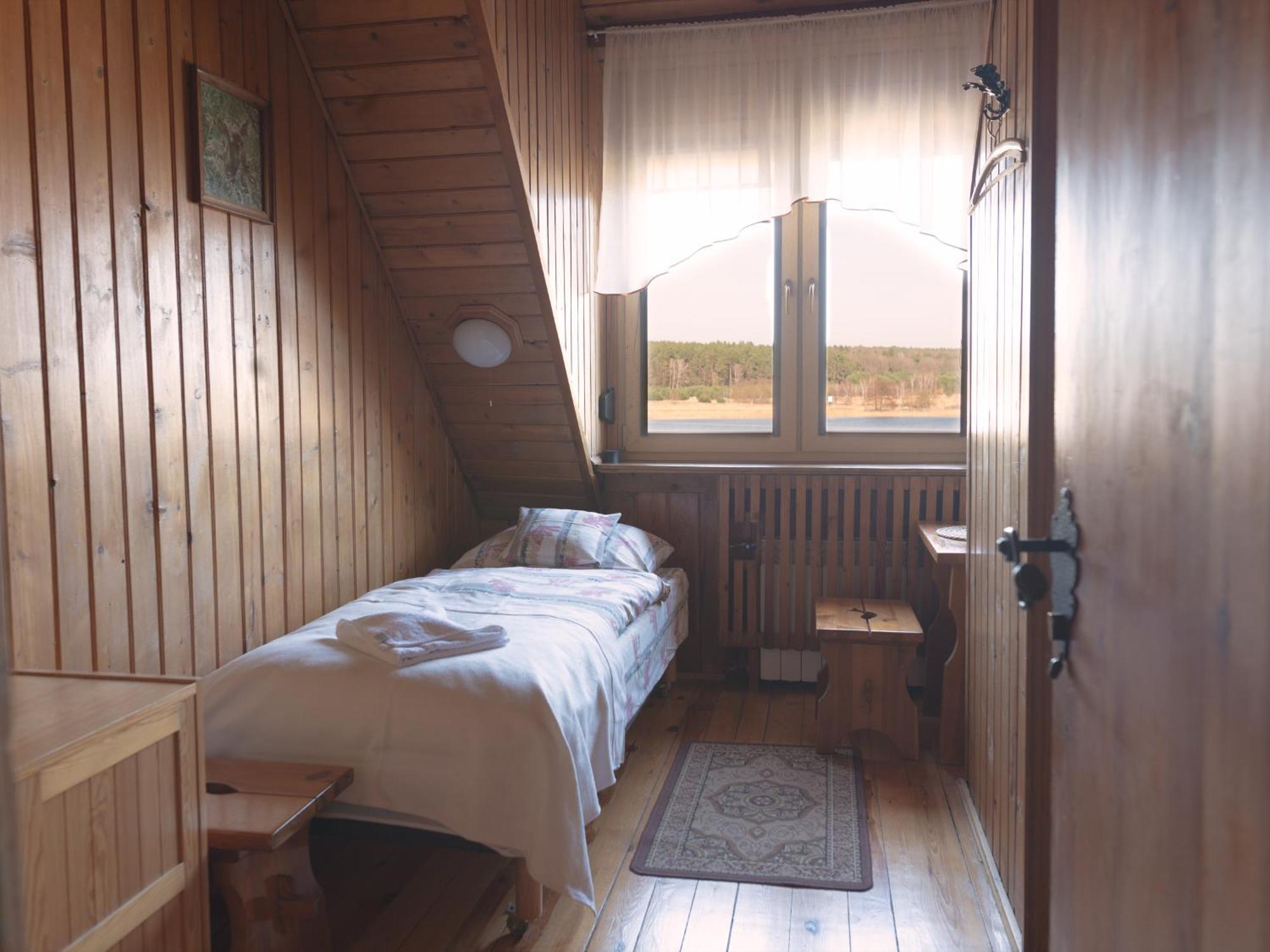 Hotel Wyrwidab Chodzież Стая снимка